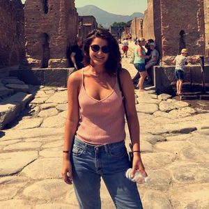 Meet your Posher, Sara